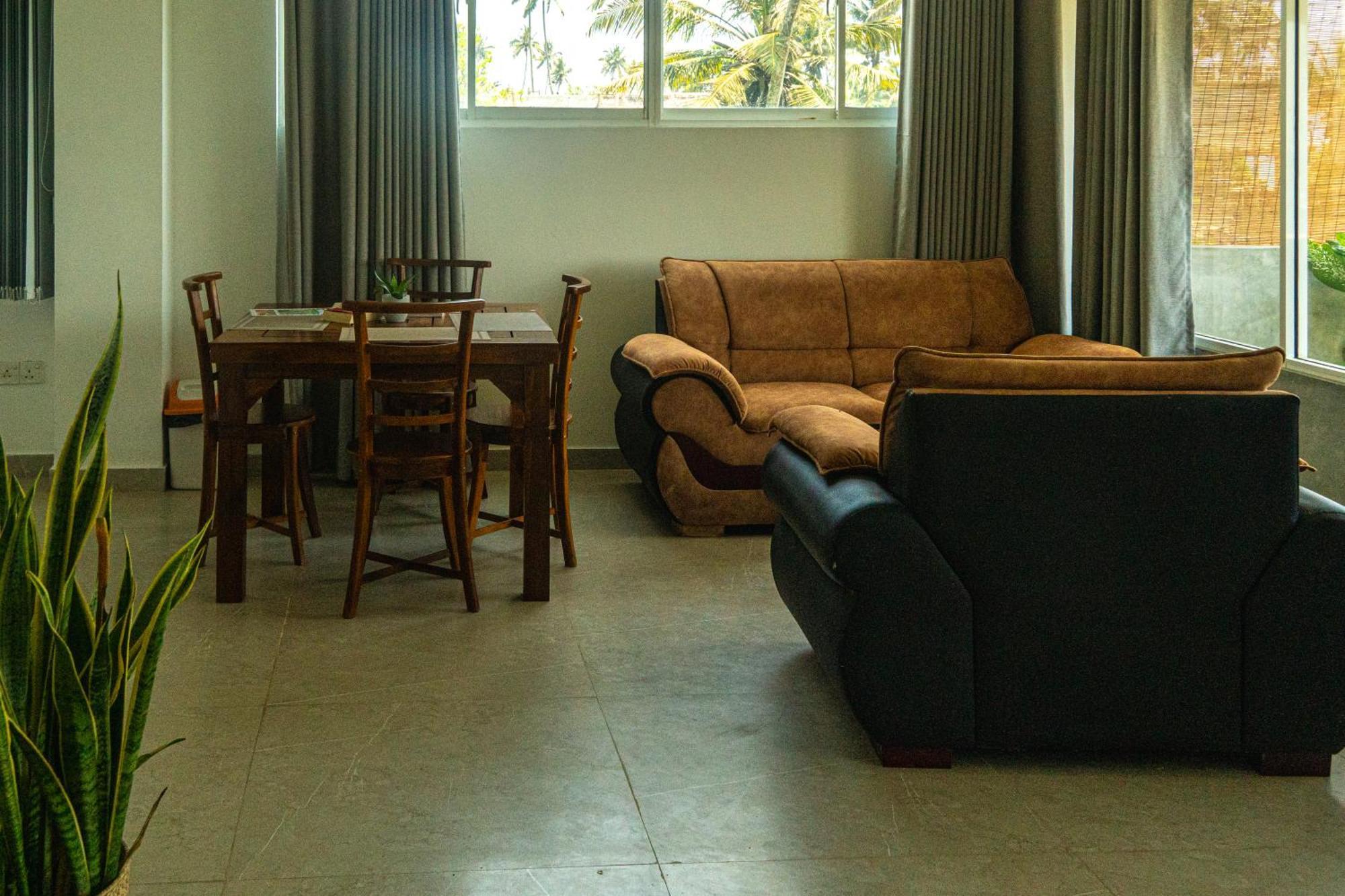 Cocos Ξενοδοχείο Midigama East Εξωτερικό φωτογραφία